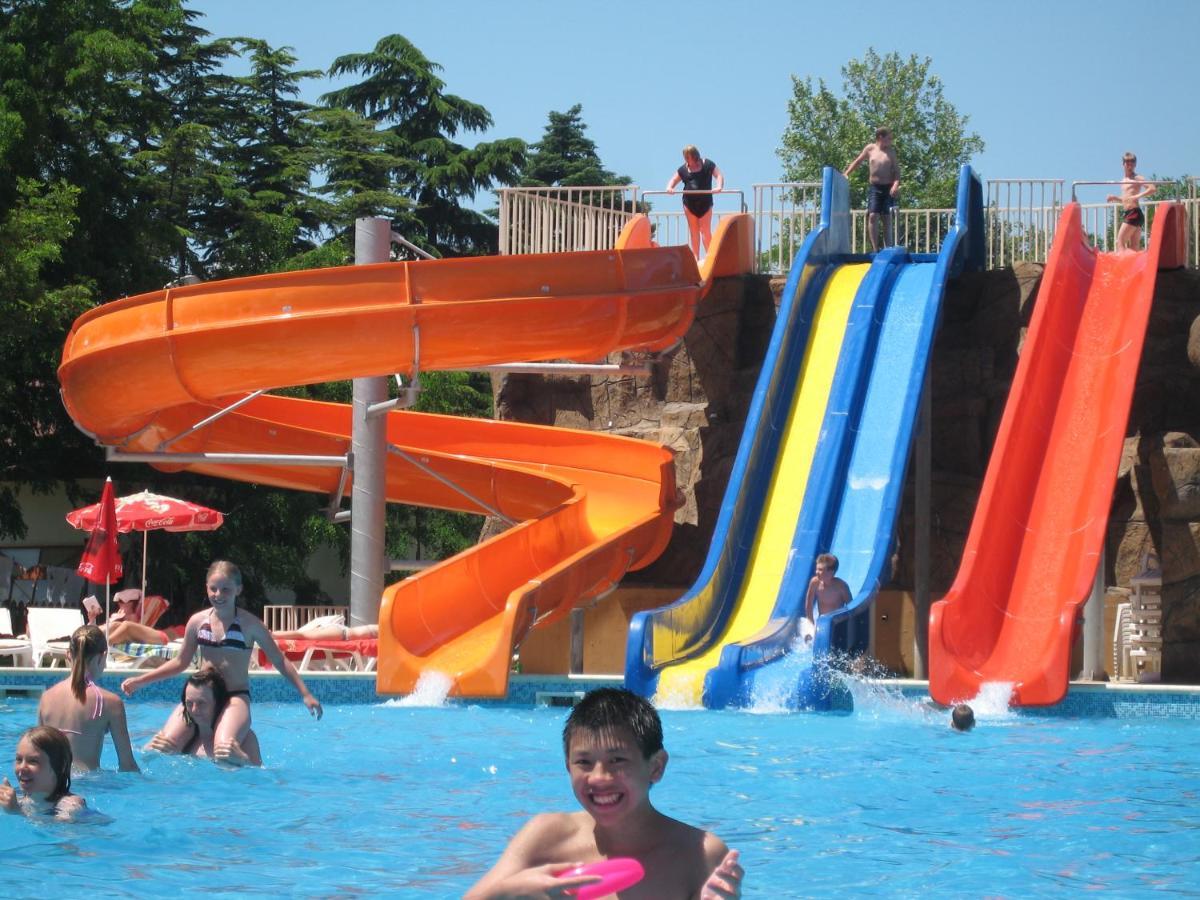 Hotel Iskar & Aquapark Sunny Beach Esterno foto
