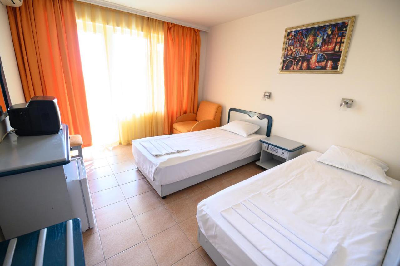 Hotel Iskar & Aquapark Sunny Beach Esterno foto