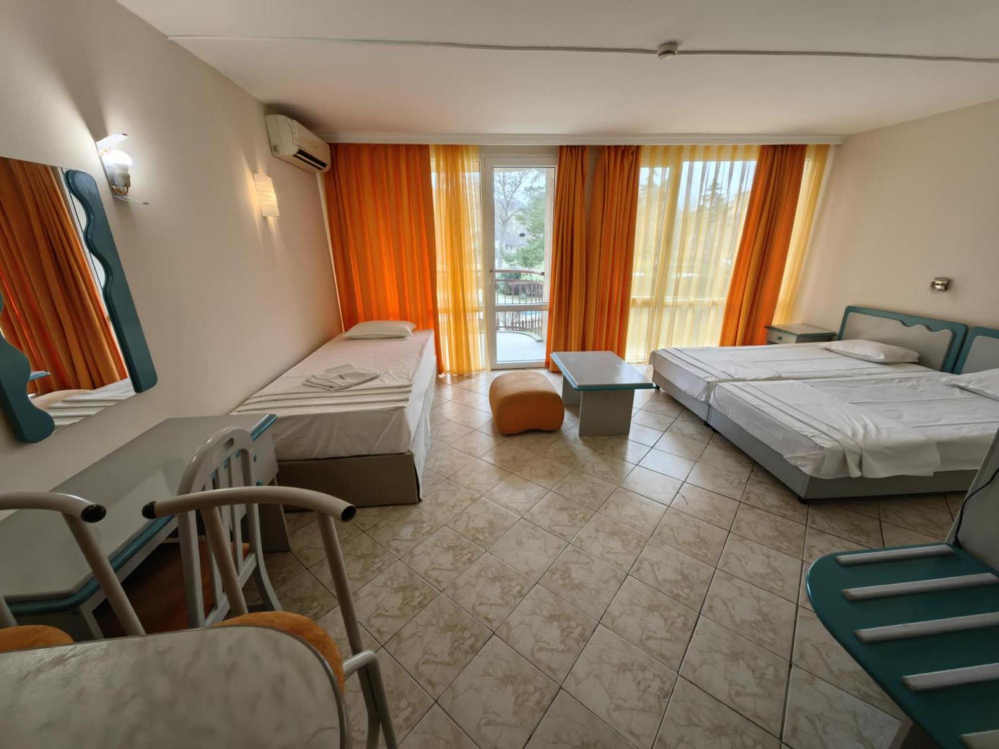 Hotel Iskar & Aquapark Sunny Beach Esterno foto