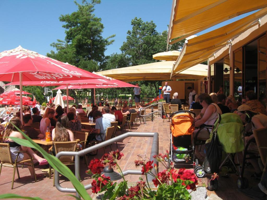 Hotel Iskar & Aquapark Sunny Beach Esterno foto