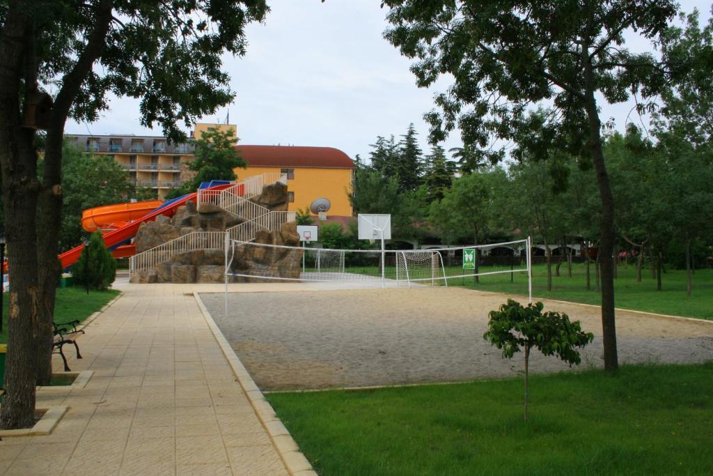 Hotel Iskar & Aquapark Sunny Beach Esterno foto