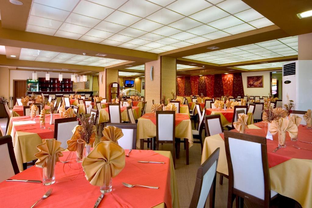 Hotel Iskar & Aquapark Sunny Beach Esterno foto